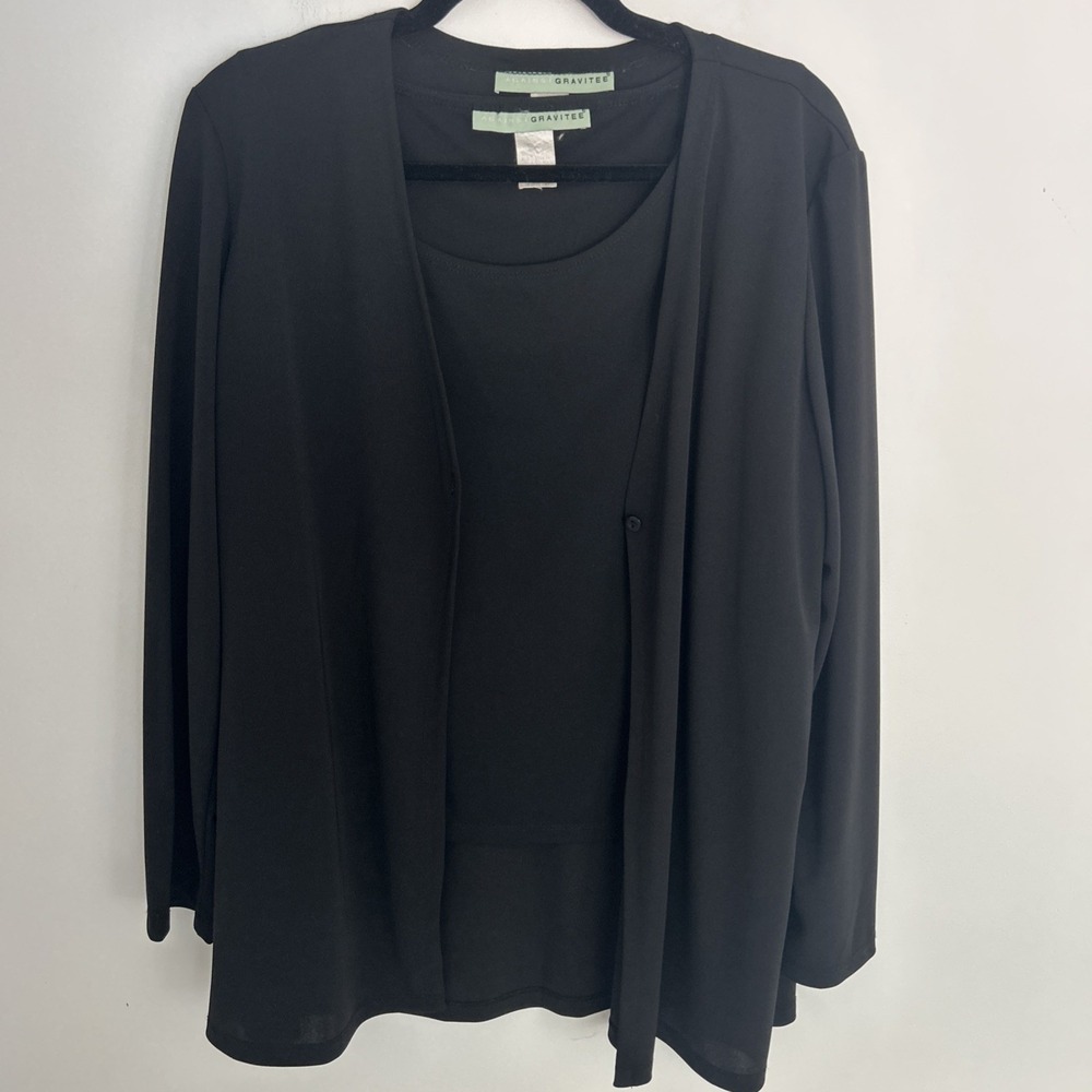 Against Gravity Women's XL 2-Piece/Black Tank Top &‎ Long Sleeve Button Cover Up